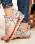 Women sandals