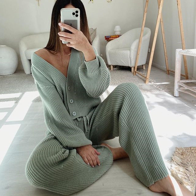 Fashion Wear Long-sleeved Sweater And Trouser Set