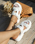 Ins Fashion Thick-soled Buckle Sandals Summer Fashion Beach Shoes For Women