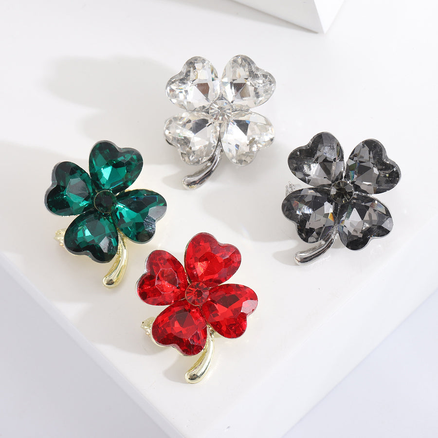 Fashion Simple And Compact Heart Shape Rhinestone Four-leaf Clover Brooch