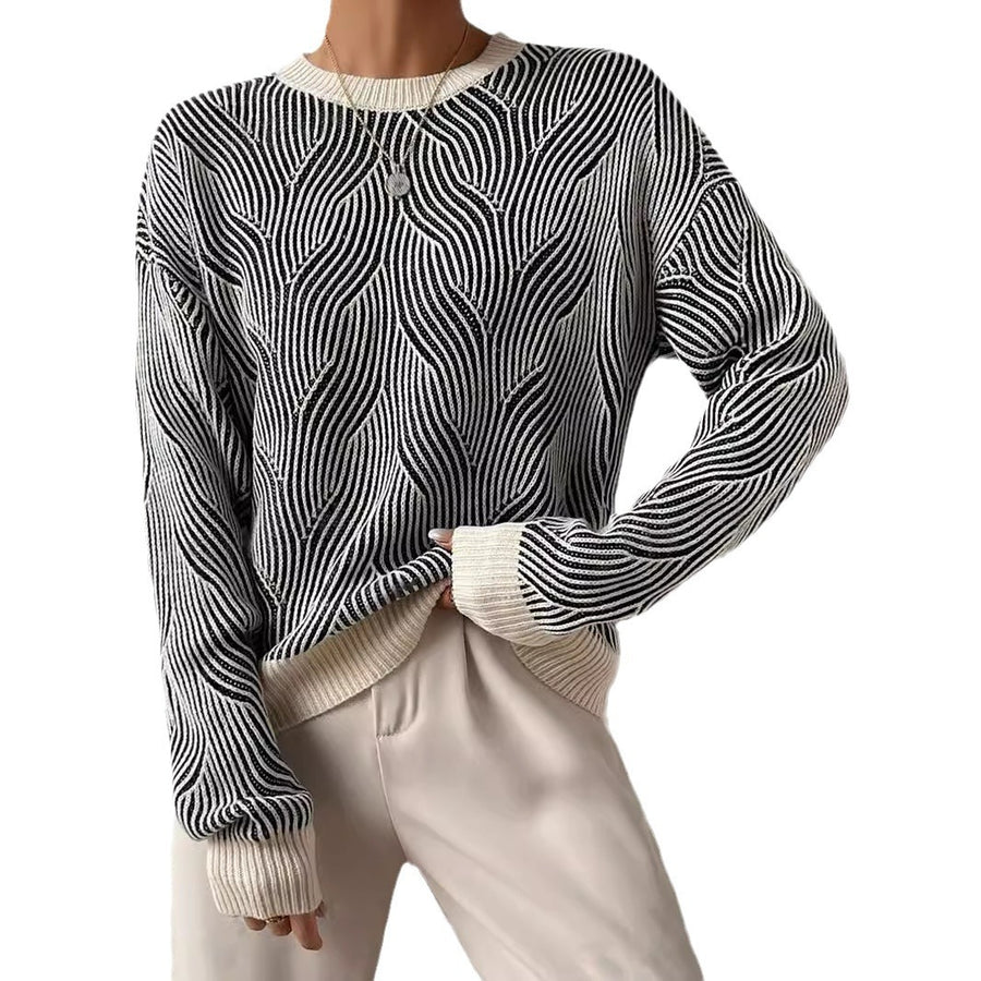 Round Neck Striped Contrast Color Knitted Sweater