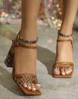 European And American Ladies Vintage Weave Style Square Toe Chunky Heel Sandals