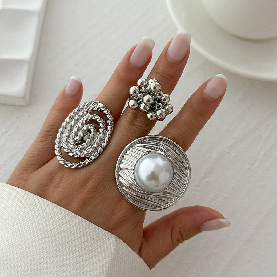 Alloy Winding Geometric Corrugated Pearl Ring