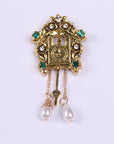 Design Court Retro Baroque Style Coat Brooch