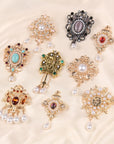 Design Court Retro Baroque Style Coat Brooch