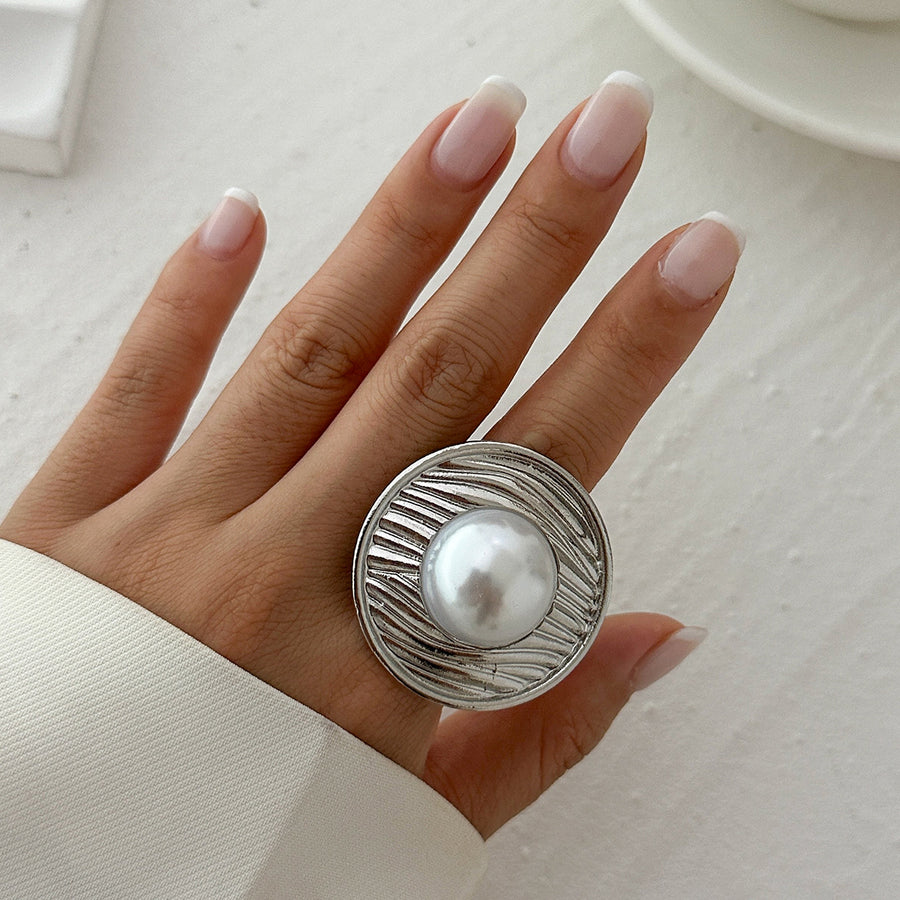 Alloy Winding Geometric Corrugated Pearl Ring