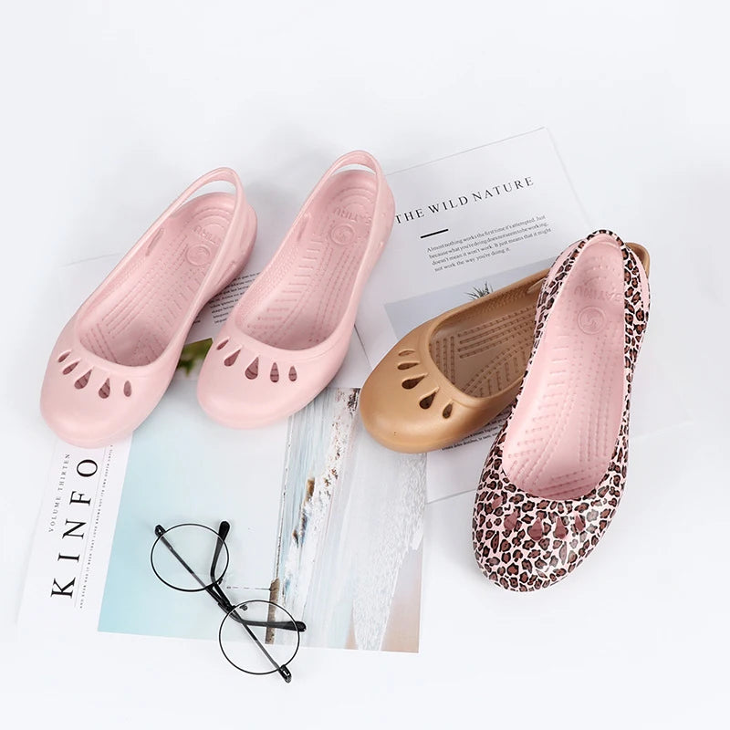 Summer New Lightweight Anti Slip Hole Sandals