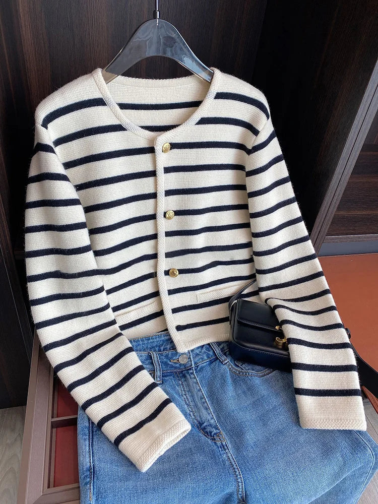 Striped knitted cardigan