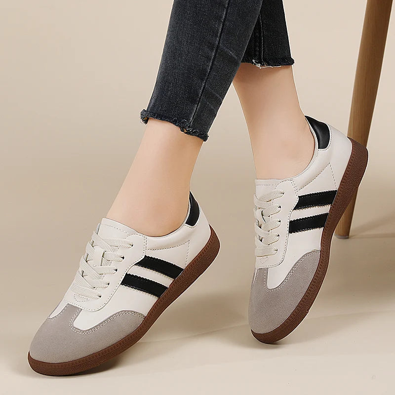 New Classic Ladies Sneakers