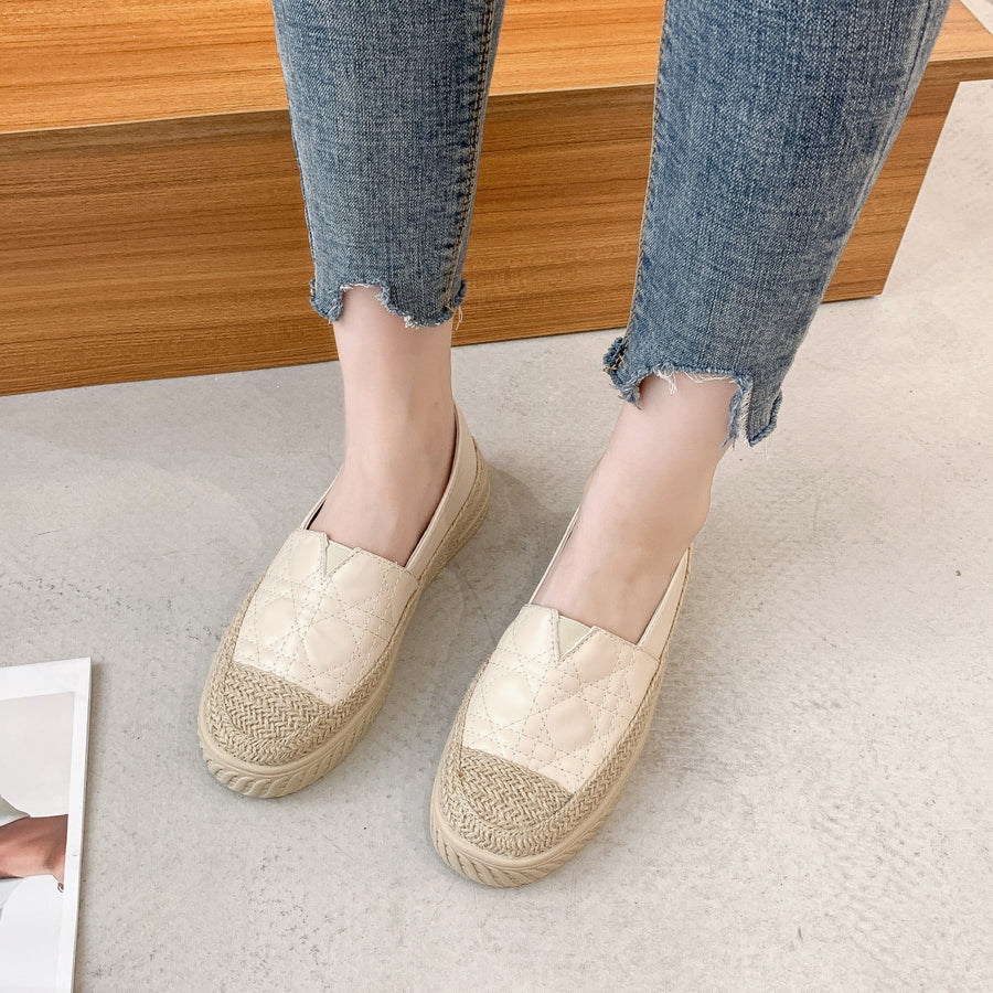 Women's Outdoor Round Toe Flats Fashion Casual Shoes