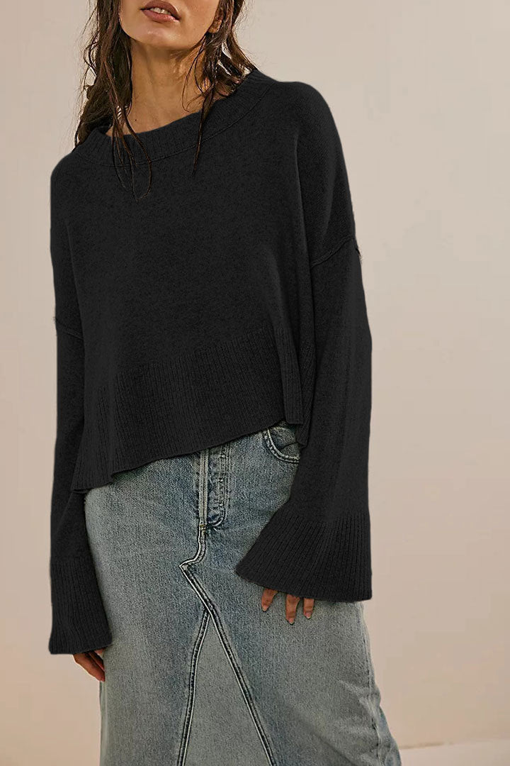 Solid Color Round-neck Flared Sleeves Pullover Sweater