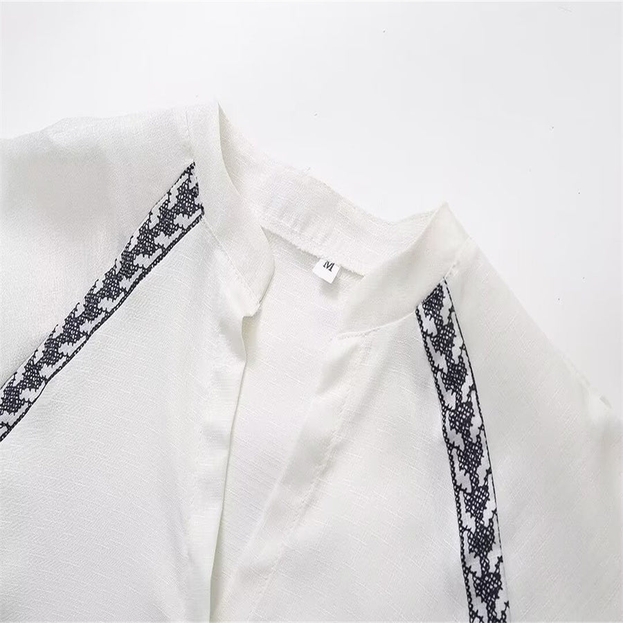 Women's Fashionable White Cotton And Linen Shirt